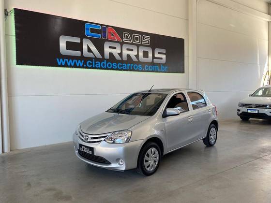 TOYOTA ETIOS 1.3 X 16V FLEX 4P MANUAL TOYOTA ETIOS 1.3 X 16V FLEX 4P MANUAL